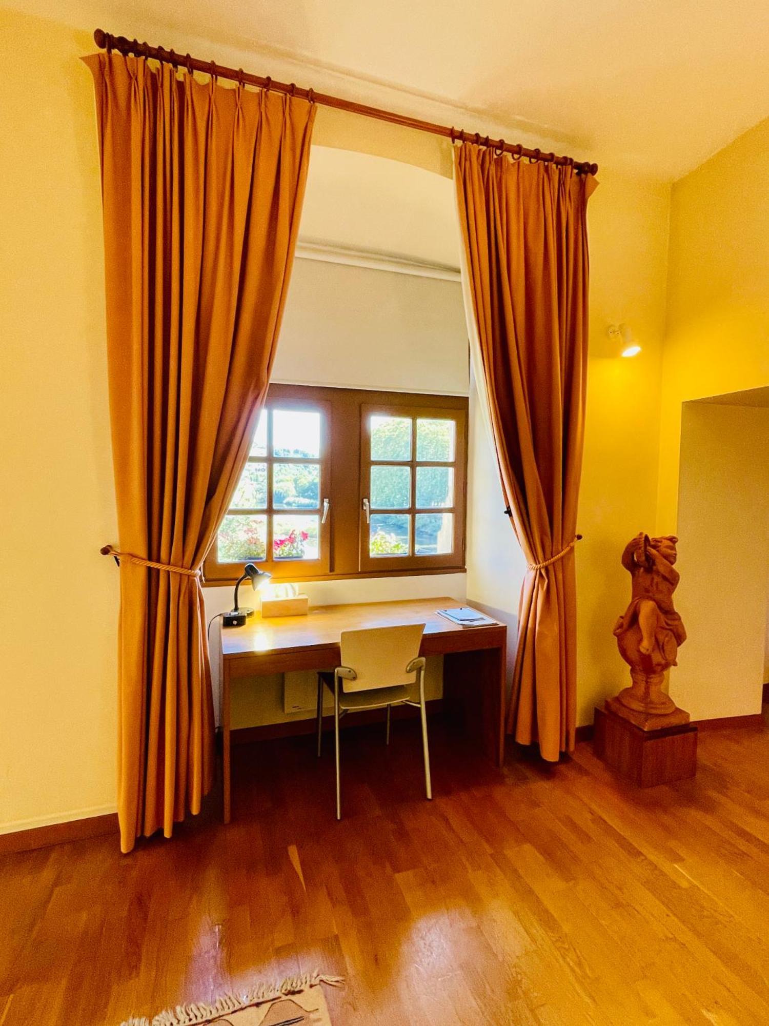 اسباليون Appart'Hotel - Au Vieux Palais المظهر الخارجي الصورة